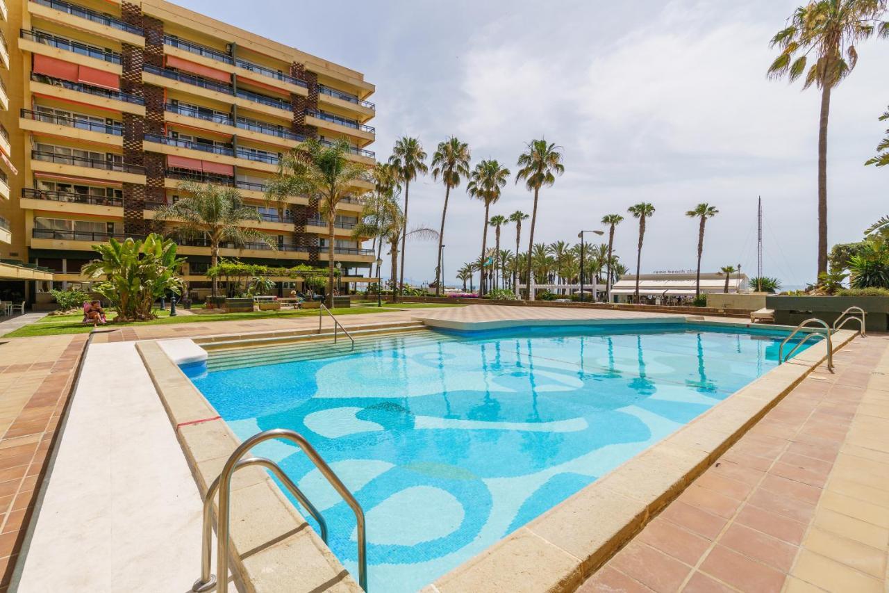 First Line , Cosy And Comfortable + Swimming Pool توريمولينوس المظهر الخارجي الصورة